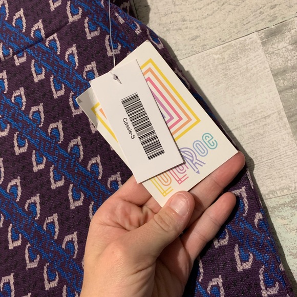 COPY - LulaRoe Cassie Pencil Skirt Plum Blue ~ NEW - Picture 3 of 5